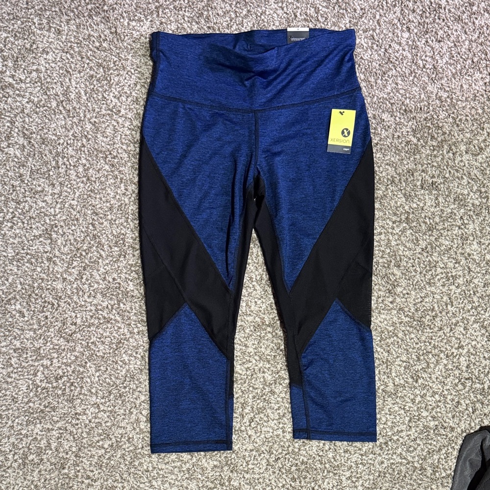 Xersion Women's Blue and Black Leggings
